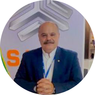 مجید لواف پور
